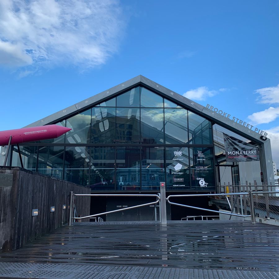 The Glass House, Hobart, Tasmania 7000 KRAVEiN